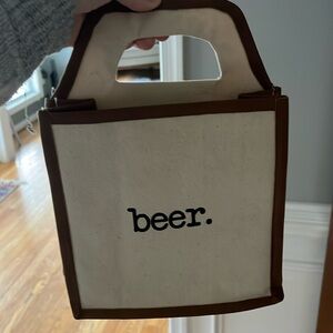 Beer bottle holder